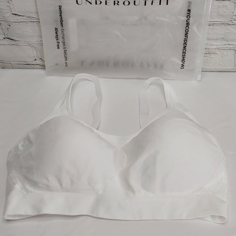 'UNDEROUTFIT' COMFORT SHAPING WIRELESS BRA W / ADJUSTABLE STRAPS - Picture 10 of 16